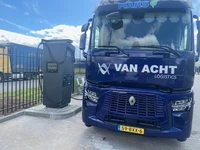 V8 V8